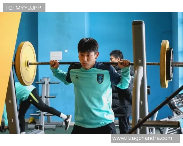 加维积极参与球队训练努力保持赛季前良好状态 加维积极参与球队训练努力保持赛季前良好状态
